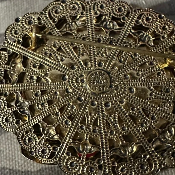 Rare Signed West Germany Blue Glass Brooch - Picture 3 of 3